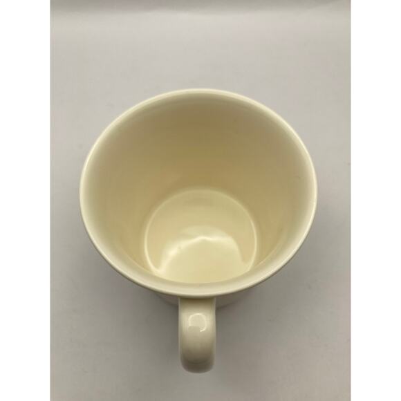 ROYAL DOULTONS England Bunnykins Plate 8" and Tea Cup 3.5"L x 3" Tall  1984 - Picture 10 of 14